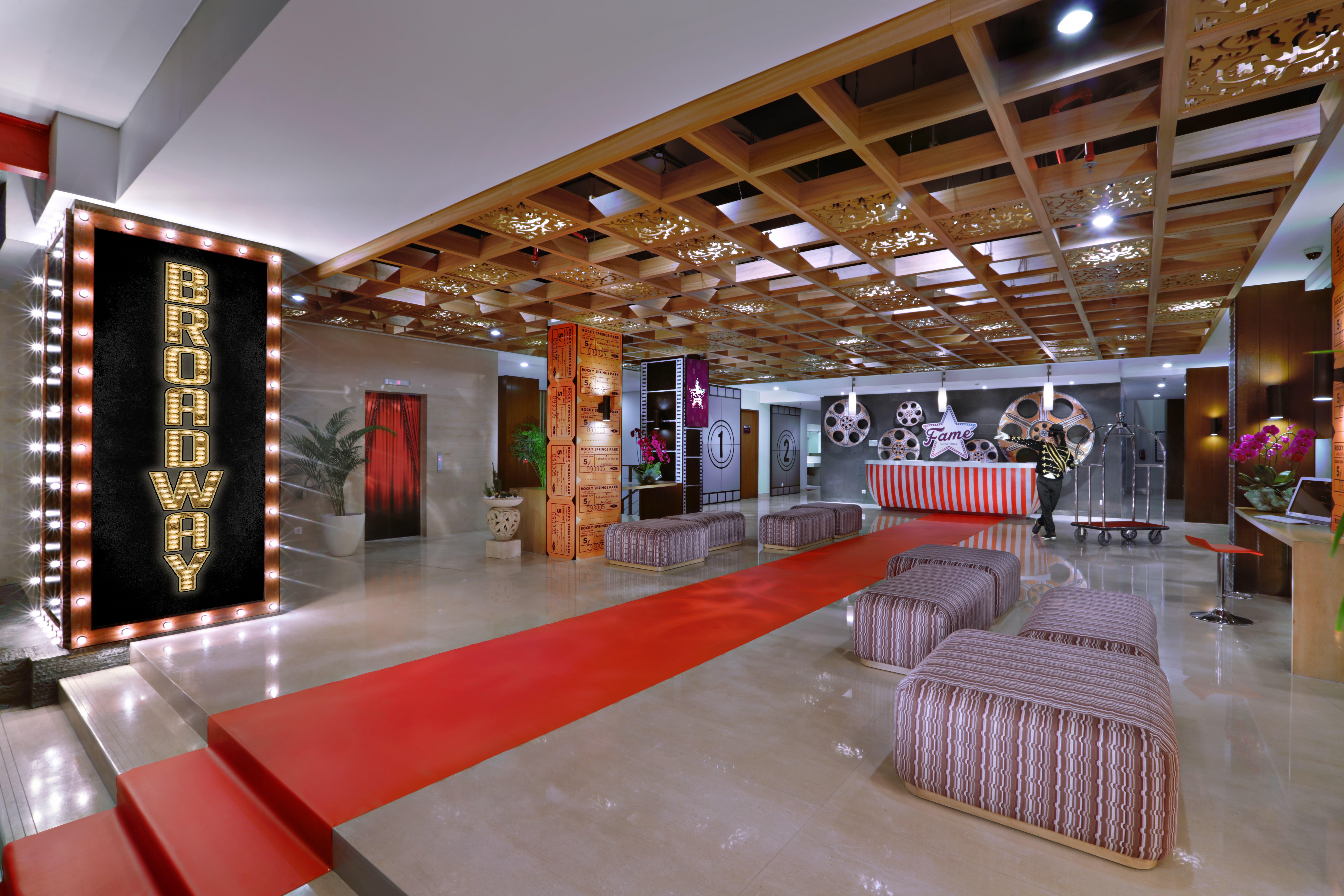 Fame Hotel Sunset Road Кута Екстериор снимка