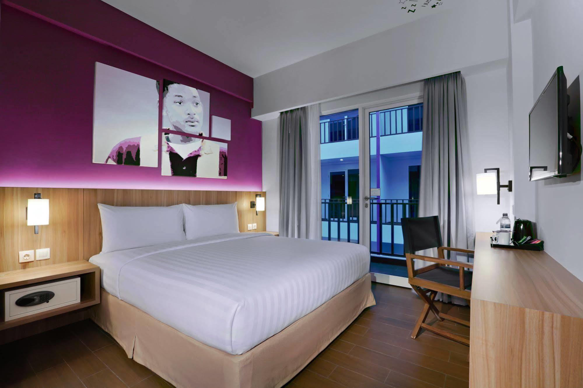 Fame Hotel Sunset Road Кута Екстериор снимка